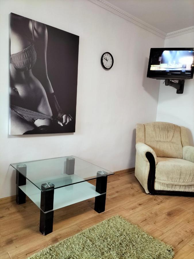 Regy Apartment ออราแด ภายนอก รูปภาพ